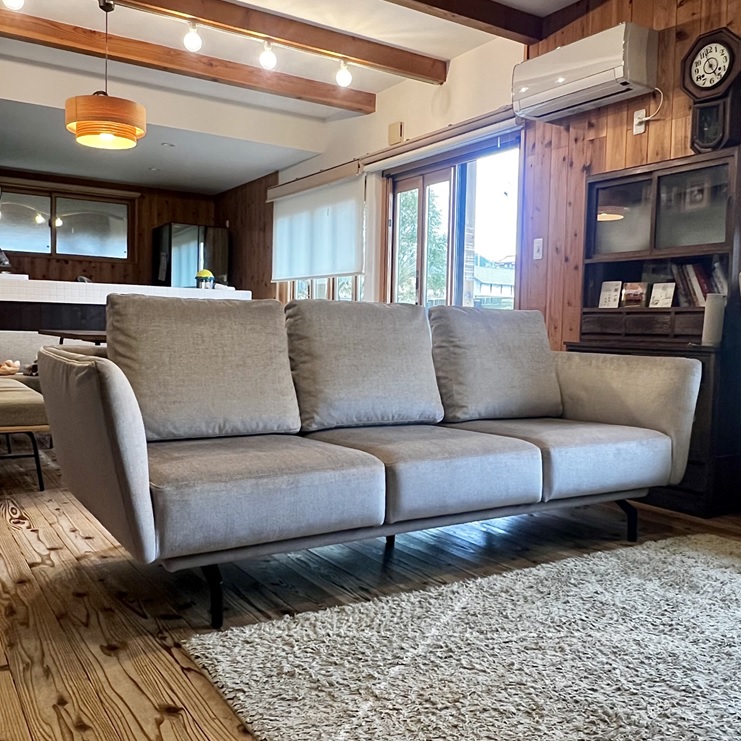 買い変えるならMARUICHIのソファ