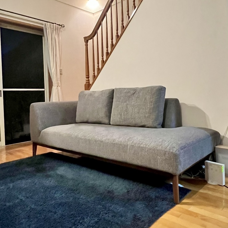 ほんとうにくつろげるカウチソファ