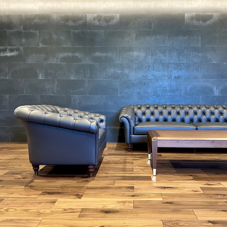 社長室にこだわりの家具を